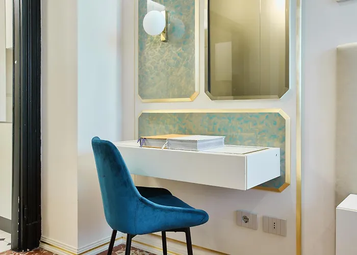 3 Minutes' Walk From The Duomo Cathedral