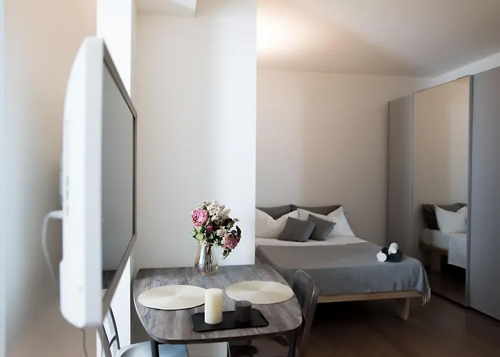 Artstay - Duomo, Spiga, Near Metro M1