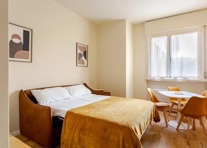 Vercelli 8 Prestige * 밀라노