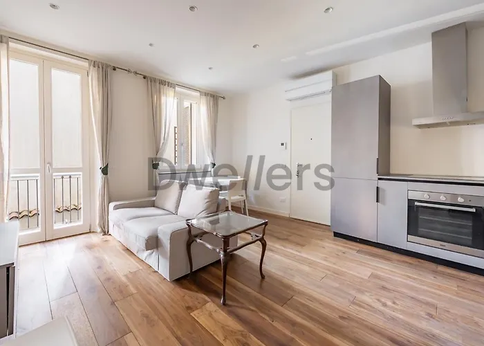 Апартаменты Sant Ambroeus Милан