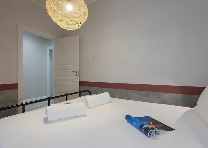 Hacca Collection - Station & Buenos Aires * Mediolan