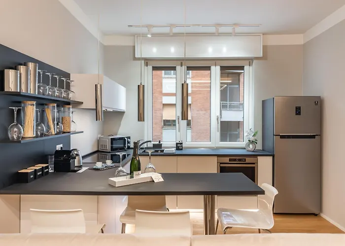 Modern In - Garage Included Milan