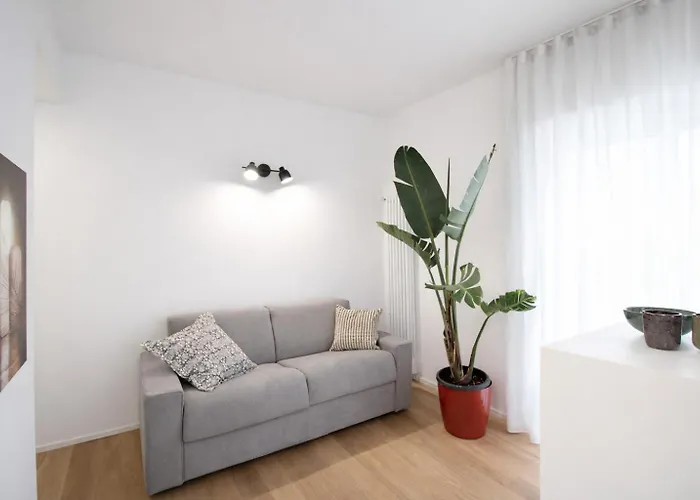 Milanrentals - Sacco