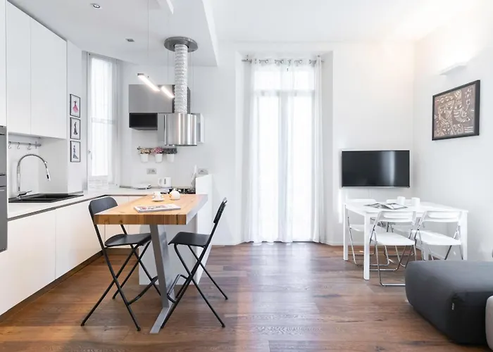 Italianway Easy - Nazario Sauro 5 ميلان