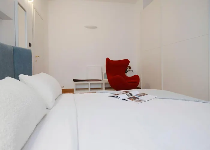 Comecasa 10 Min Walk To Duomo 2br Family Flat Apartmán *