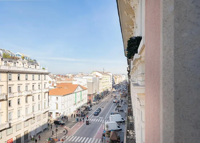 Easylife - - Spallanzani 15 - Porta Venezia * Milano