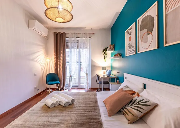 Porta Romana Luminoso Trilocale Con Balcone *