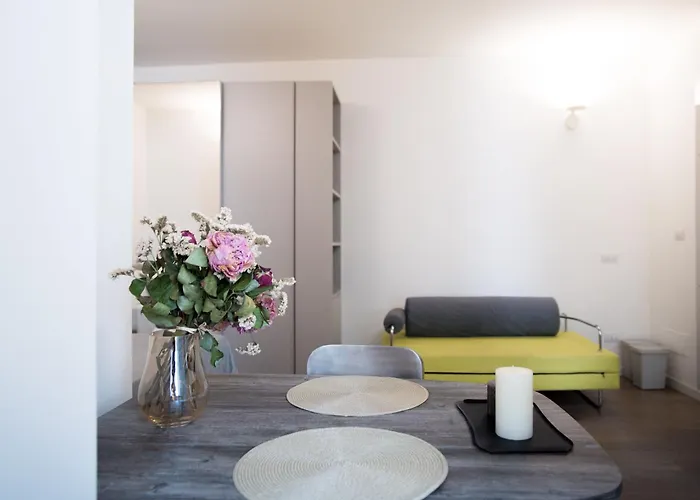Artstay - Duomo, Spiga, Near Metro M1 Lägenhet Milano