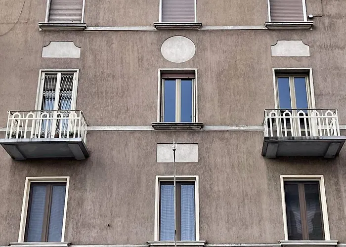 Modern Two-room Via Lambrate, 13 - Mirable Pm Appartamento *