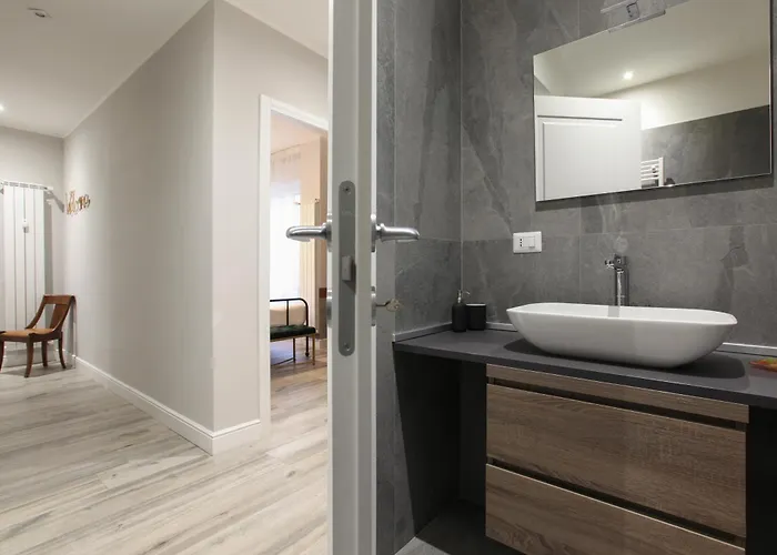 Hacca Collection - Station & Buenos Aires * Mediolan