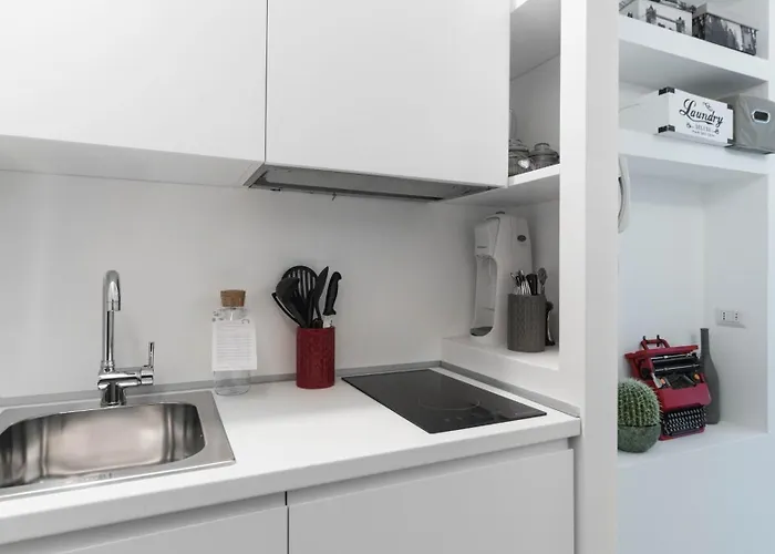 Italianway Easy - Raffaello Sanzio 17 아파트