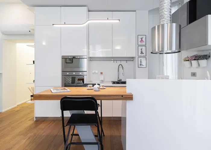 Italianway Easy - Nazario Sauro 5 * ميلان