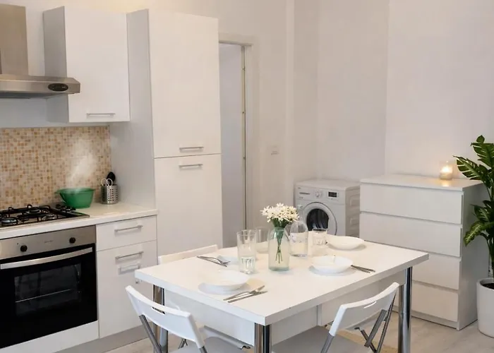 Duomo-garibaldi * ミラノ