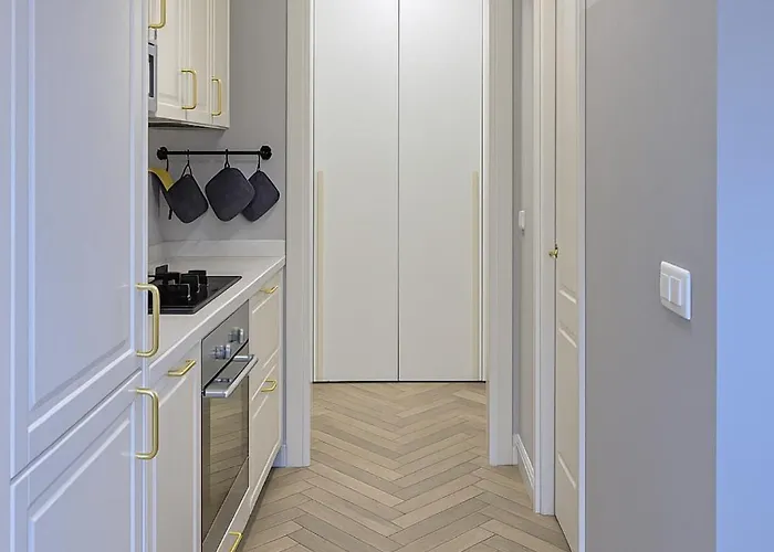 The Boutique - Tram 14 Direct To Duomo - Tortona Design With Balcony - Center