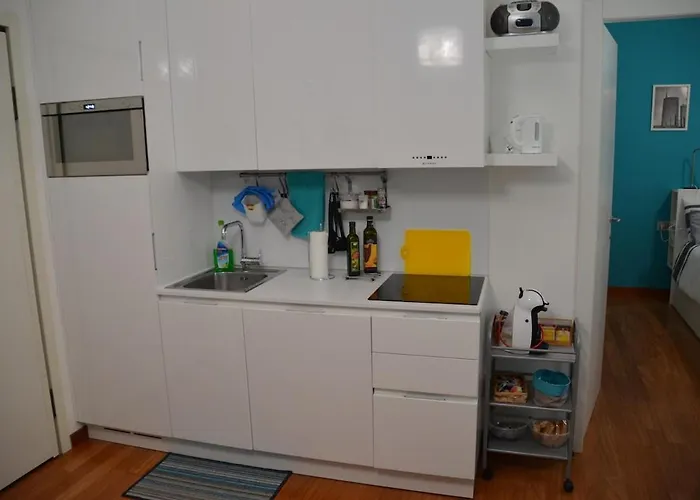 アパート Well Equipped Close To ミラノ