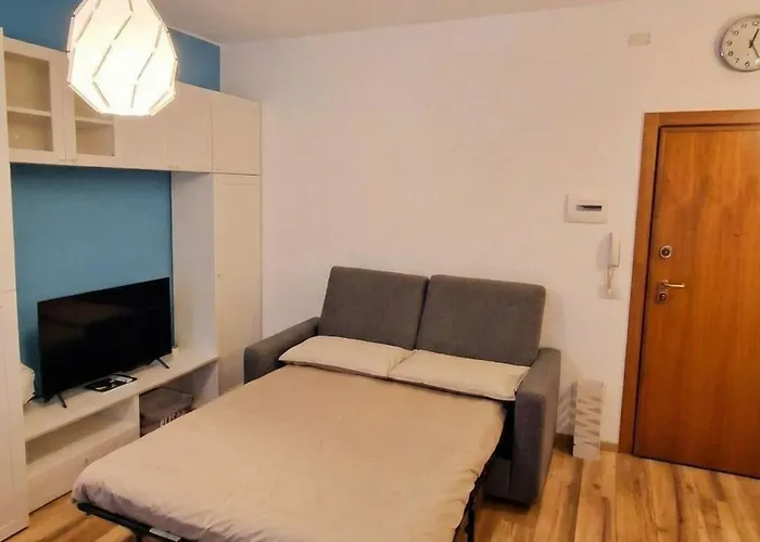 Appartamento Monolocale Blu Flat - Fondazione Prada, Ieo, Duomo 15 Minuti