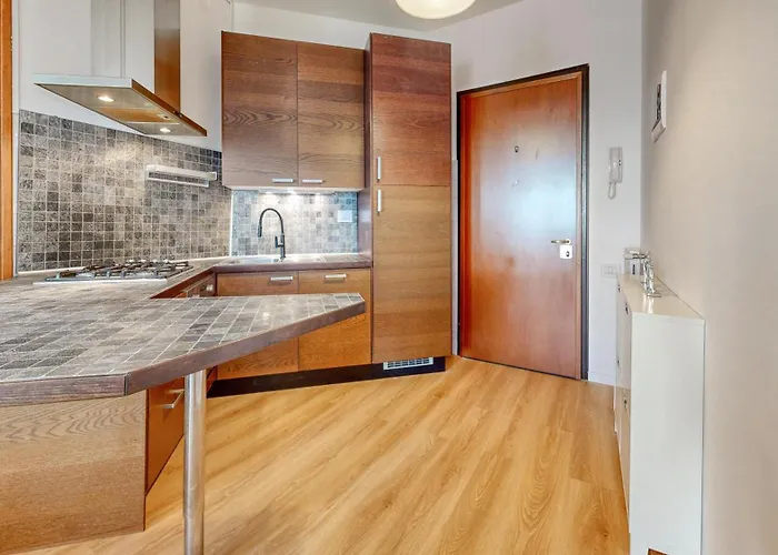 Brand New 1 Bedroom In Navigli Area Apartmán *