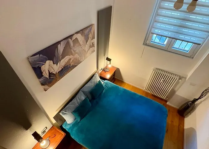 Loreto Blue House Di Design Vicino Metro Milaan