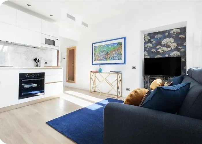 Madeleine - Arco Della Pace