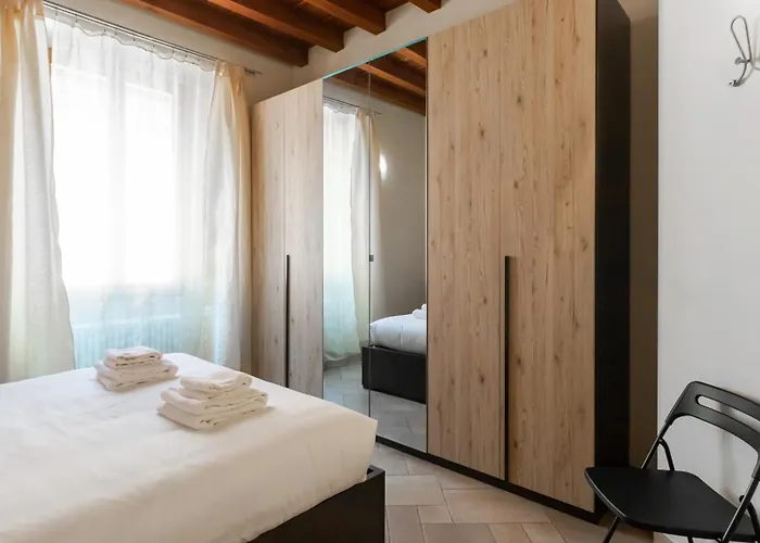 Italianway Easy - Muratori 8 * Mediolan