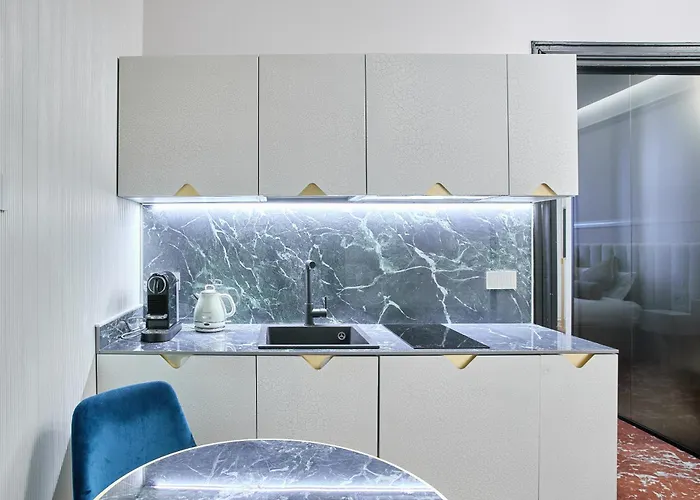 3 Minutes' Walk From The Duomo Cathedral *