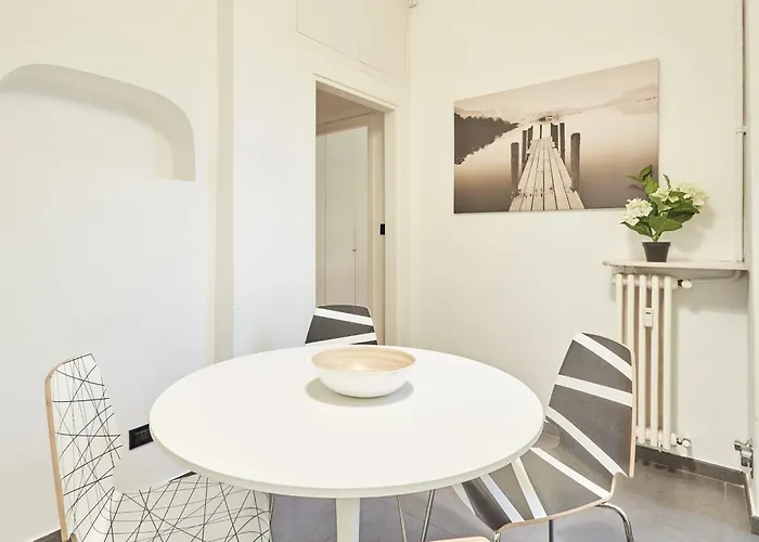 Easylife - - Battisti 13 - Duomo * Milán