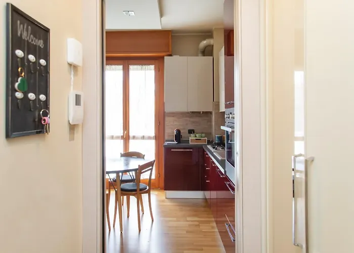 Kaktus House - Your Away From In Apartament Mediolan
