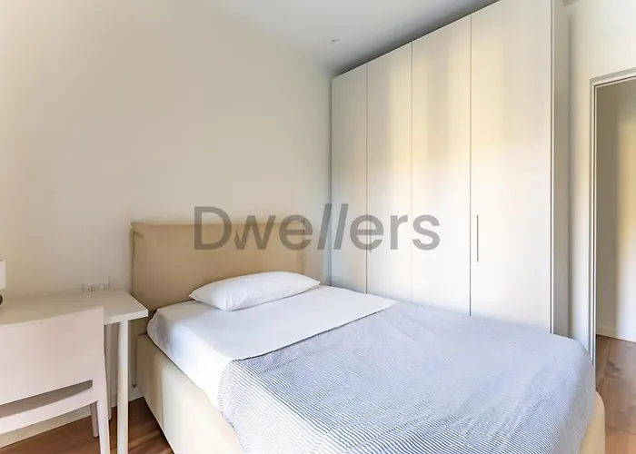 Апартаменты Sant Ambroeus *