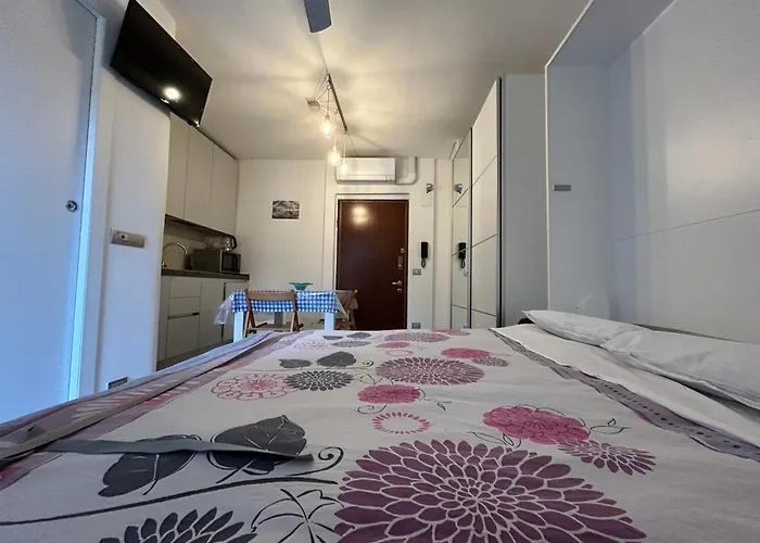 Porta Venezia, A Centro Apartmán