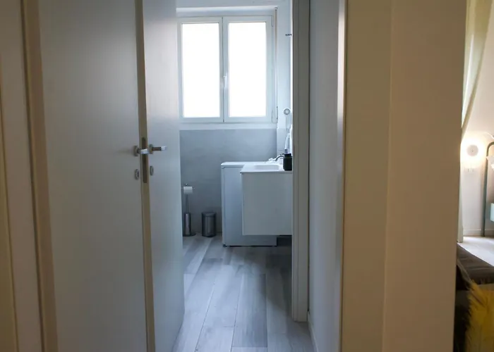 Daire Niguarda's Nest - Monolocale A Due Passi Dall'ospedale *