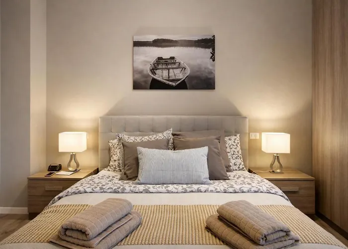 Milanrentals - Angelica Apartman