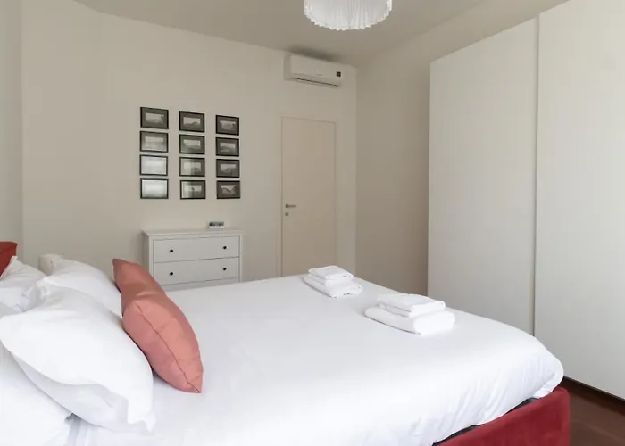 Italianway Easy - Plinio 64 Апартаменты