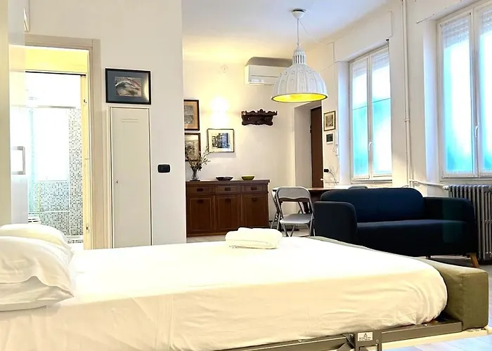 Beltrade - Vicino Stazione