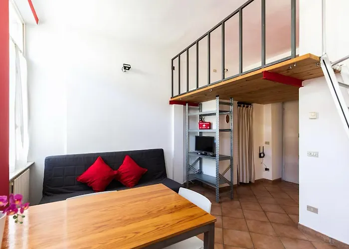 Artstay Porta Romana Parking 3th Floor No Lift