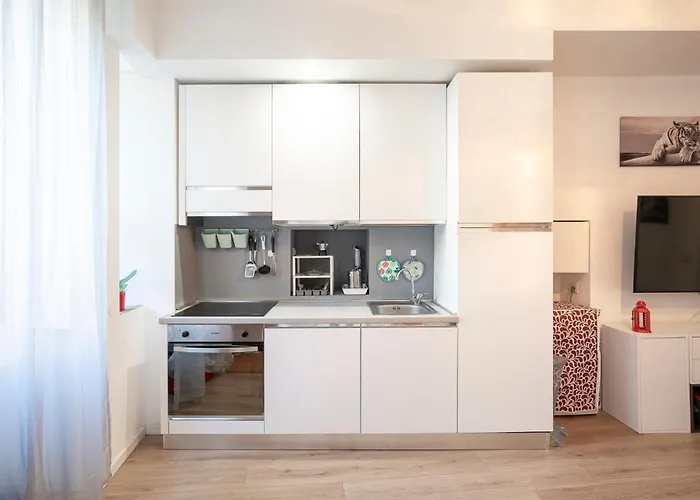 Only 10 Min To Duomo, Free Private Parking Easy Living *