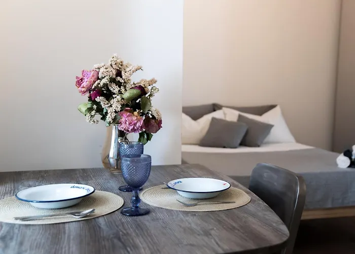 Artstay - Duomo, Spiga, Near Metro M1 Mailand