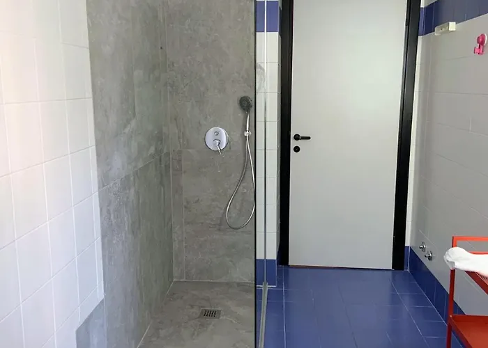 Charming Park - Center - For 5 Guests - Brand New Bathroom 밀라노