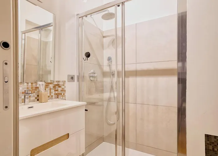 アパート Navigli Modern In Design Area By Mastery