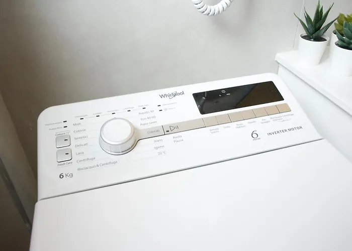 Daire Niguarda's Nest - Monolocale A Due Passi Dall'ospedale *