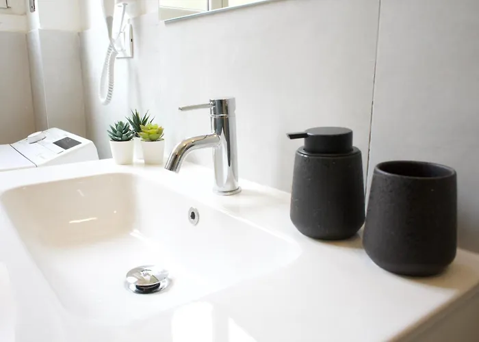 Niguarda's Nest - Monolocale A Due Passi Dall'ospedale Milano