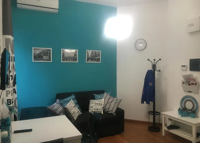 Well Equipped Close To ミラノ