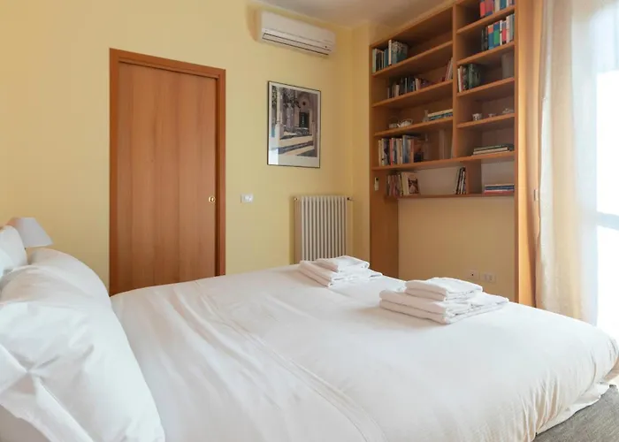 Italianway Comfort - Tolstoi 1 Milan