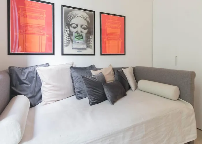 Italianway Easy - Raffaello Sanzio 17 밀라노