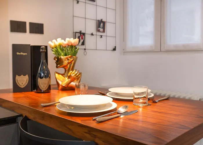 Artstay - Exclusive Near Metro M1, Ac, Parking * Milánó