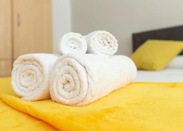 Artstay Porta Romana Apt, Parking, Centre