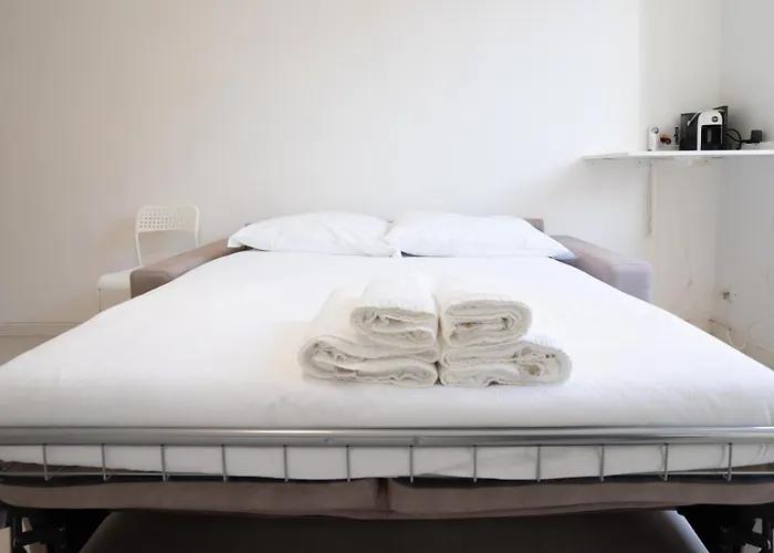 Apartamento Metro Wi-fi Easy Check-in Milão