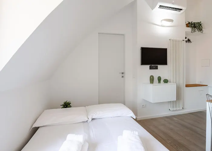 公寓 Casa Moderna A Due Passi Da China Town E Metro 米兰