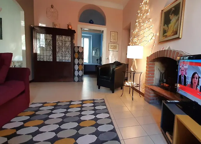 Appartamento Donna Nilla, A Large&cozy Flat In Porta Venezia *