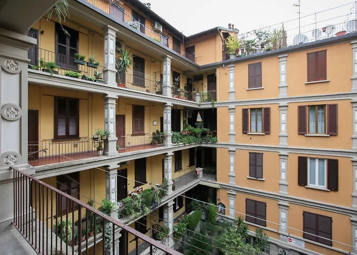Hacca Collection - Isola-garibaldi District 1br شقة ميلان