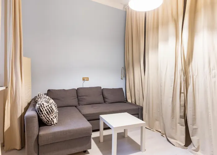 Apartman 12 Minutes From Duomo - Modern Loft *